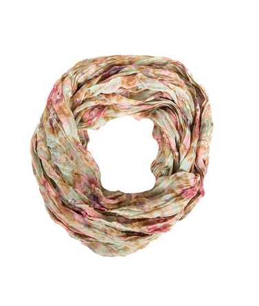 2020Ave-Scarf-OnGiselleAve