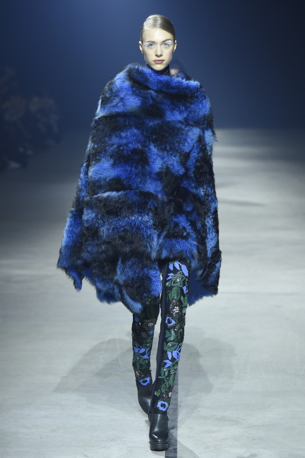 PFW-Kenzo-Fall-2015-Shearling-Fur-Cape-Embroidered-Floral-Trousers-Fashion-OnGiselleAve