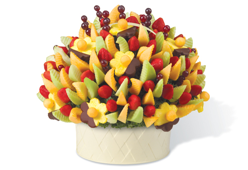Edible-Arrangement-Mothers-Day-Gift-Idea-Food-Sweet-OnGiselleAve