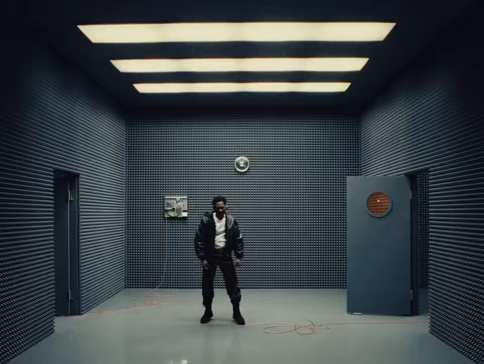 Kaytranada feat. Childish Gambino — Witchy (Official&nbsp;Visualizer)