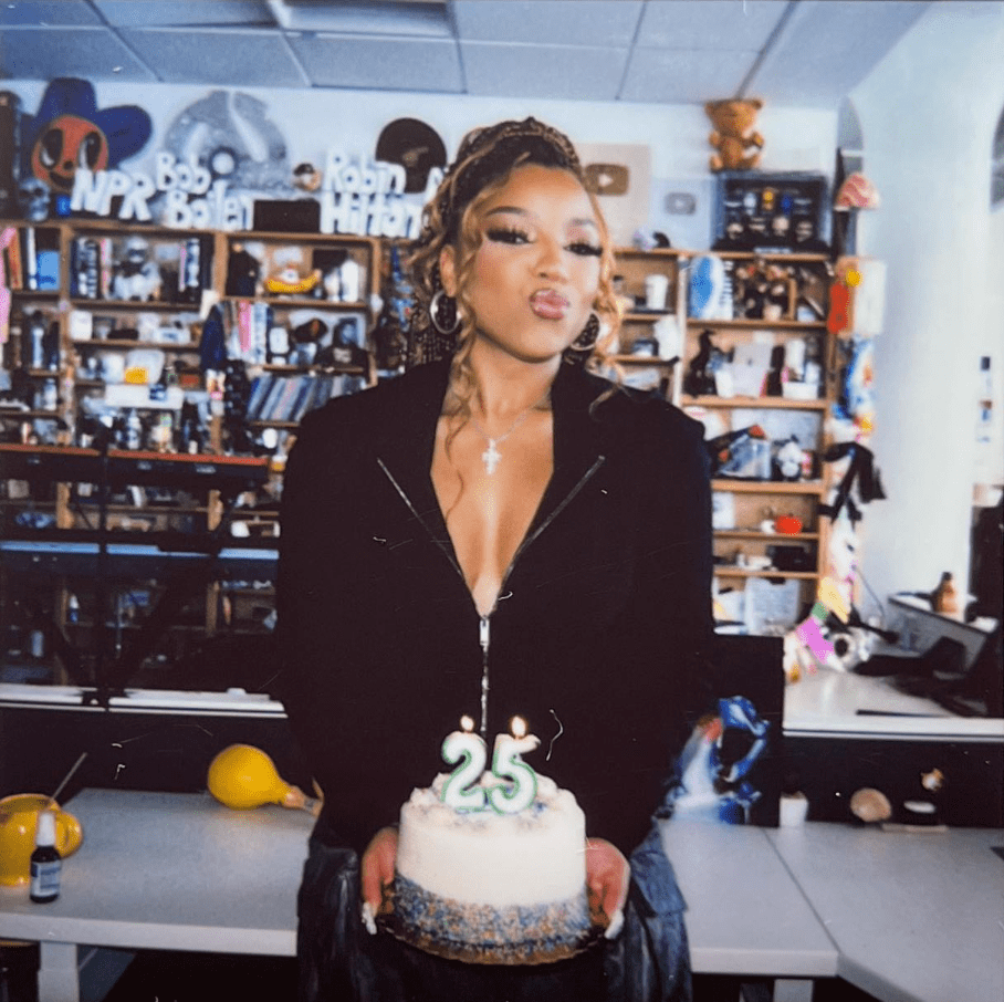 Chlöe — Tiny Desk Concert (Official&nbsp;Video)